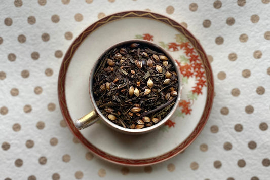 Teacup full of houjicha and grains